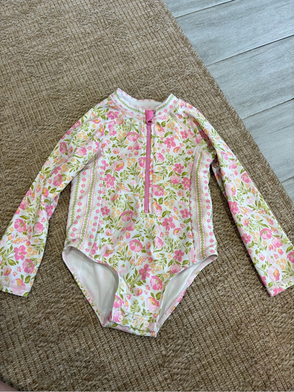Girls' Pink Floral Long-Sleeve Rash Guard Swimsuit